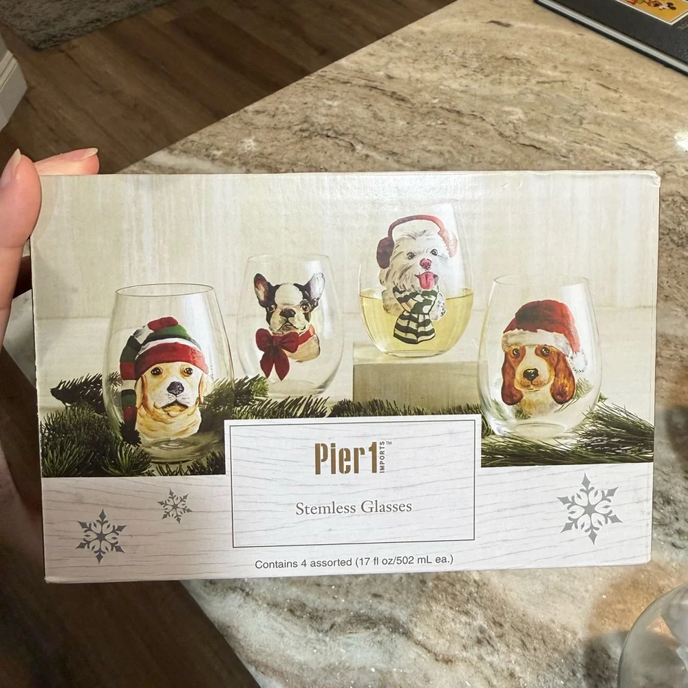 PIER 1 Holiday Christmas Festive Dogs Hand Painted Stemless Wine Glass Set/4 NEW